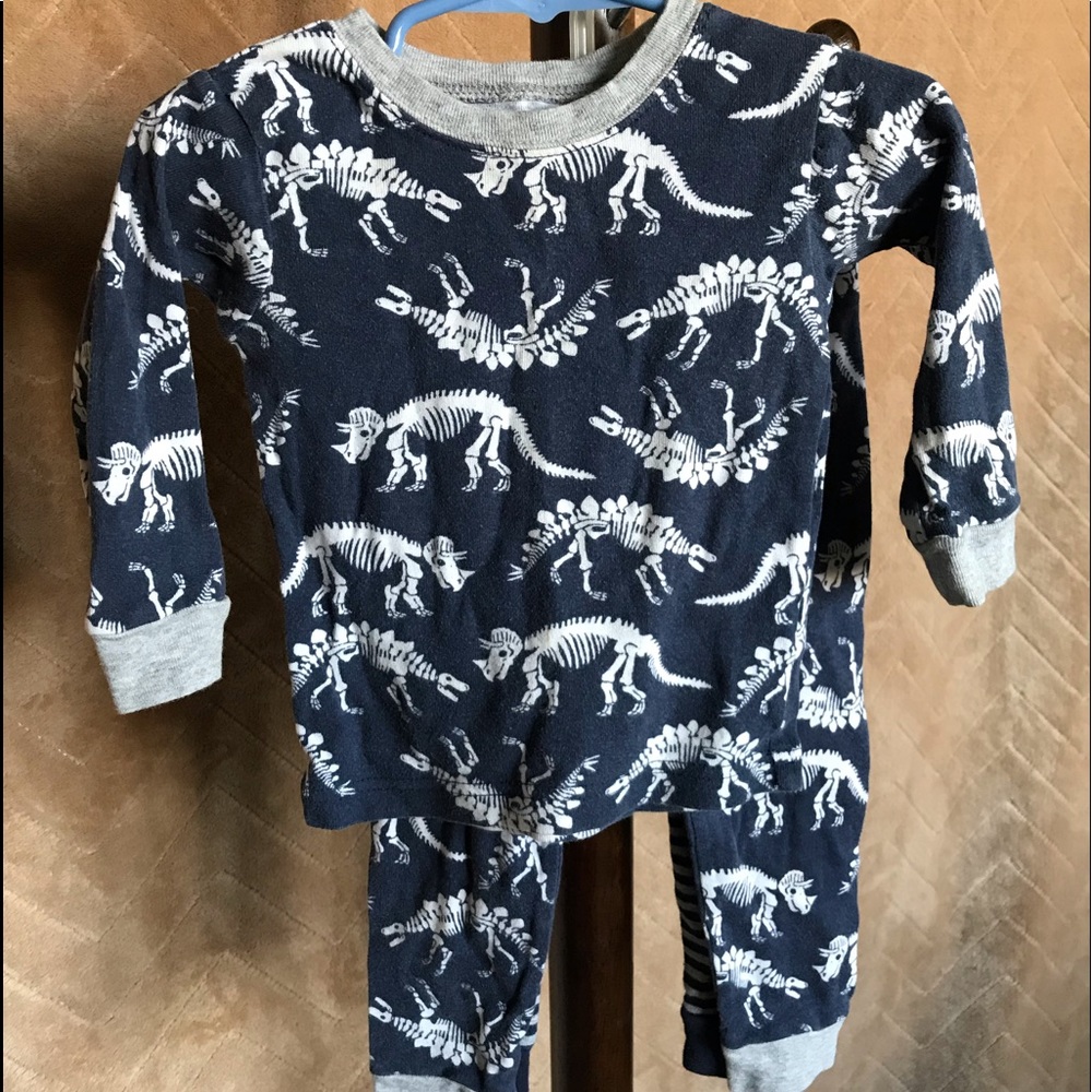 Carters 12 month boy 3 piece pajama set